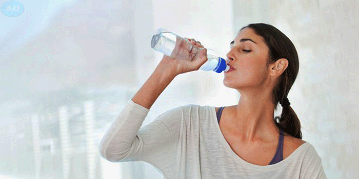 Thói quen uống nước có lợi cho sức khỏe bạn nên biết